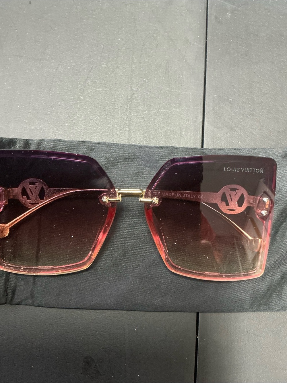 Louis Vuitton Purple to Pink Gradient Oversized Square Sunglasses - Picture 8 of 8
